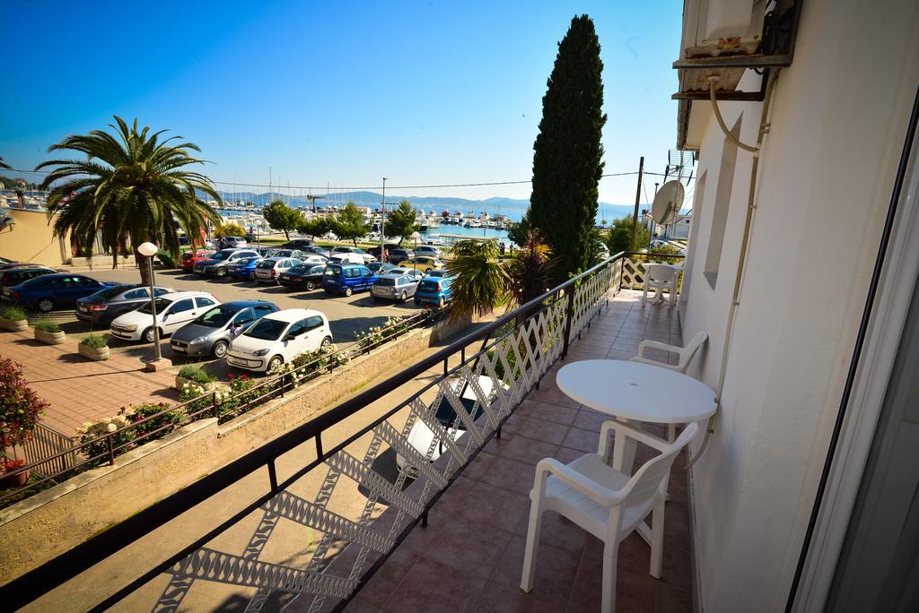 Villa Benelux Zadar Eksteriør billede
