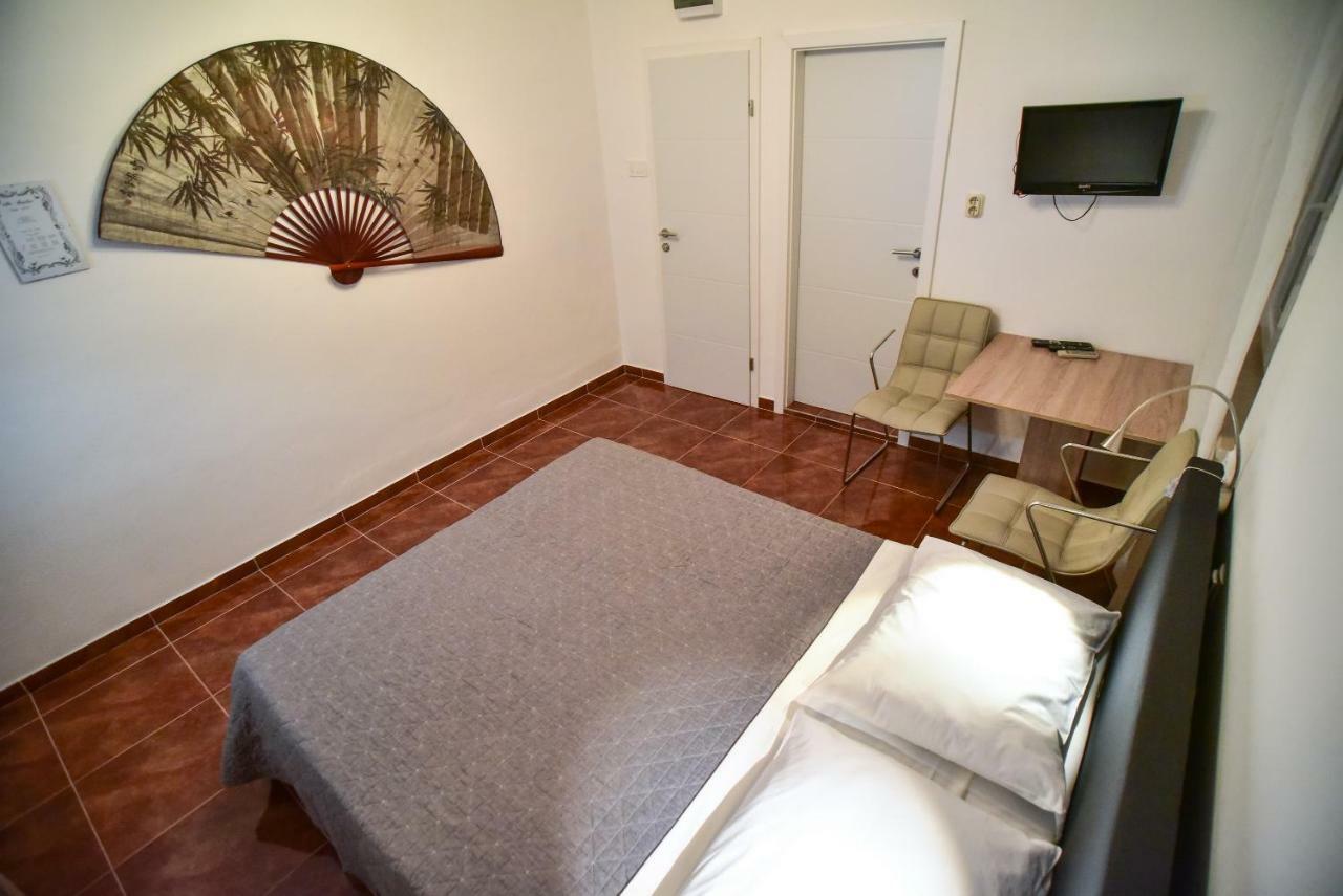 Villa Benelux Zadar Eksteriør billede