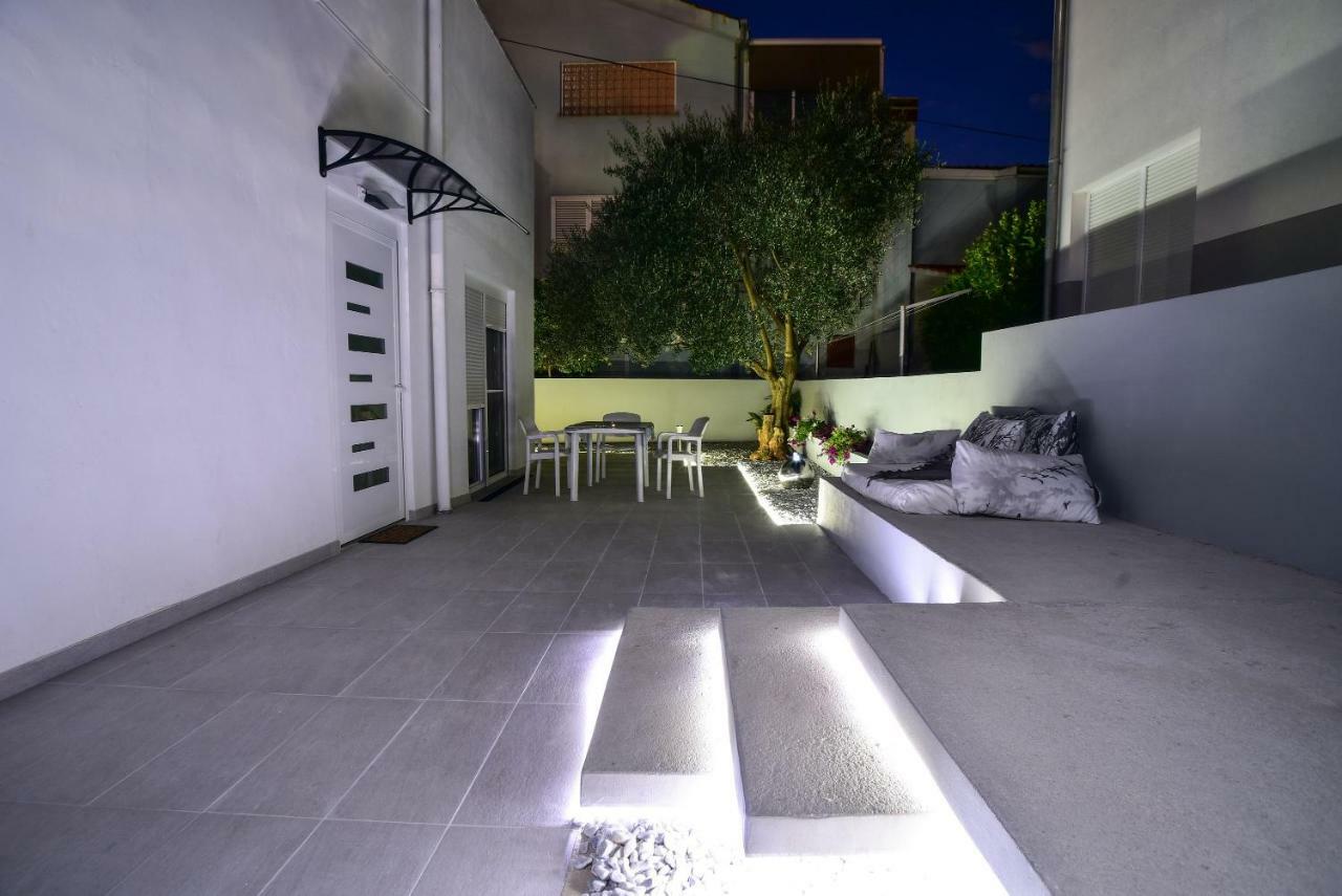 Villa Benelux Zadar Eksteriør billede